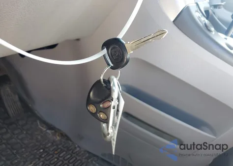 2007 Saturn Vue 4 Cyl z USA, uszkodzony, nr VIN 5GZCZ33DX7S855921